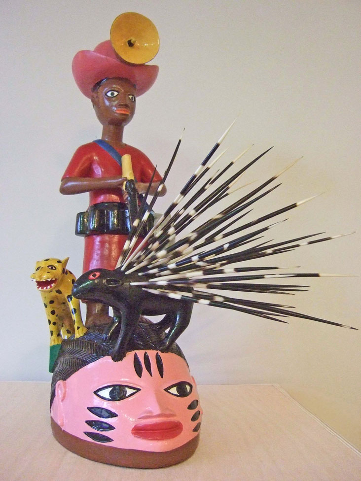 <strong>Ajija</strong><br/> 61 cm / 2009 / Private collection